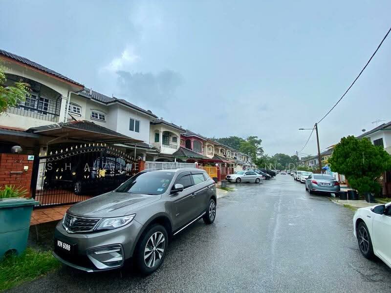 Rumah Teres 2-Tingkat untuk Dijual di Bandar Sungai Long (Selangor) - Tabber Tan - Exterior - PropertyGuru.com.my