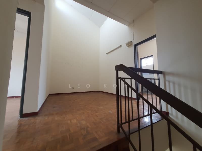 Rumah Teres 2-Tingkat untuk Dijual di Bandar Putra Permai (Seri Kembangan) - Leo Koh - Interior - PropertyGuru.com.my