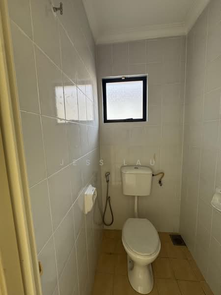 Rumah Teres 2.5-Tingkat untuk Dijual di Bandar Kinrara Seksyen 9 (Bandar Kinrara) - Jess Lau - Bathroom - PropertyGuru.com.my
