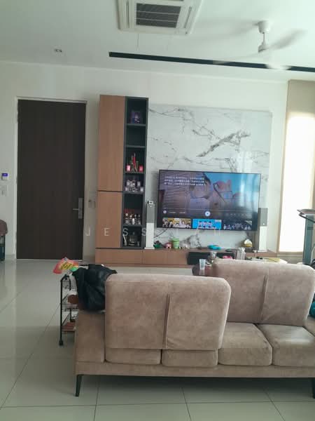 Semi-Detached House for Sale in Bandar Kinrara Seksyen 1 (Bandar Kinrara) - Jess Lau - Living Room - PropertyGuru.com.my