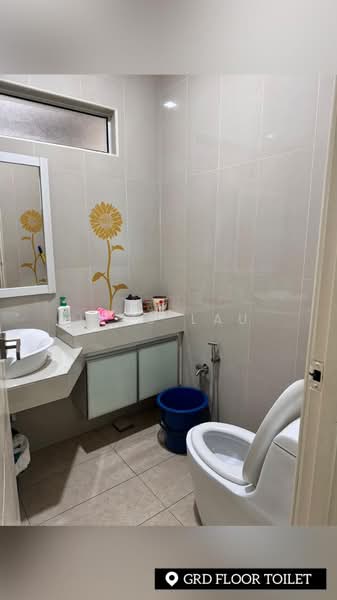 Semi-Detached House for Sale in Bandar Kinrara Seksyen 5 (Bandar Kinrara) - Jess Lau - Bathroom - PropertyGuru.com.my