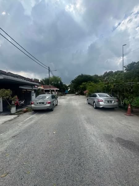 Rumah Teres untuk Dijual di Bandar Puteri Klang (Klang) - Amirun Kinanah - Exterior - PropertyGuru.com.my