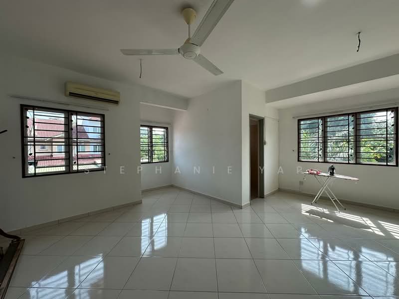 Rumah Teres untuk Dijual di Klang (Selangor) - Stephanie Yap - Living Room - PropertyGuru.com.my
