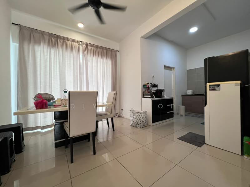 Rumah Teres 3-Tingkat untuk Dijual di Taman Cheras Hartamas (Cheras) - Dlynie Ooi - Dining Room - PropertyGuru.com.my