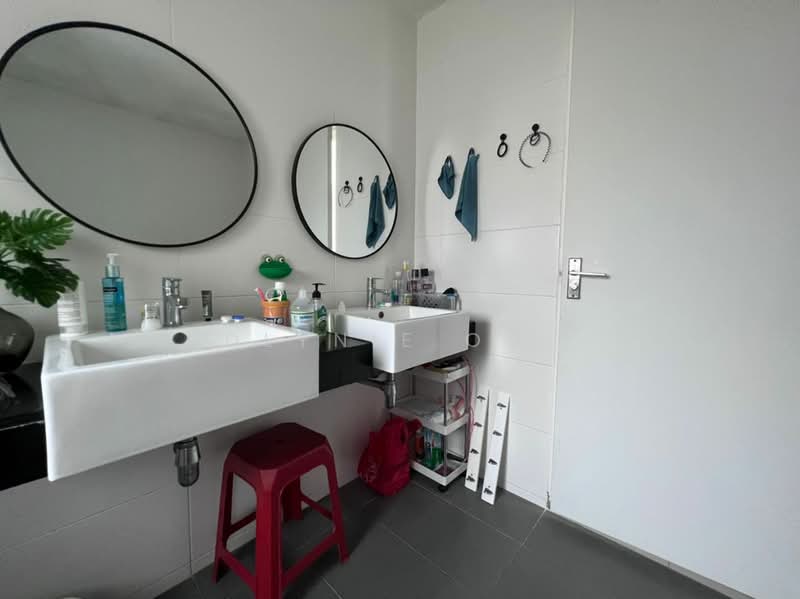 Rumah Teres 3-Tingkat untuk Dijual di Taman Cheras Hartamas (Cheras) - Dlynie Ooi - Bathroom - PropertyGuru.com.my