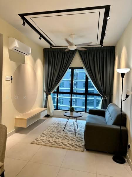 Kediaman Servis untuk Disewa di Majestic Maxim - Kok Wah Captain - Living Room - PropertyGuru.com.my