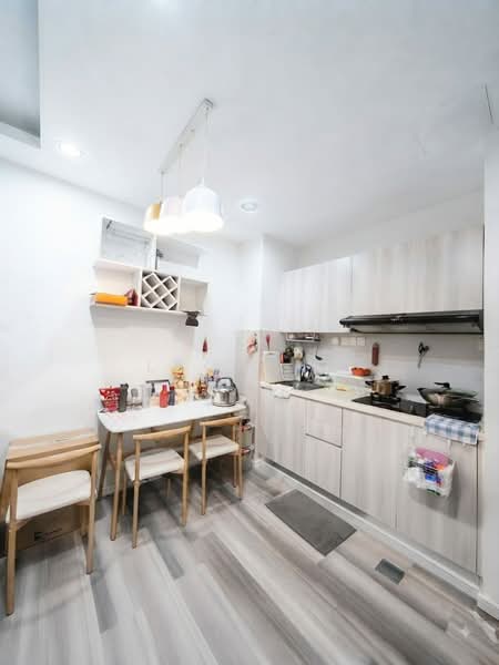 Service Residence for Sale at The Garden Residences - Leon Ng - Kitchen - PropertyGuru.com.my