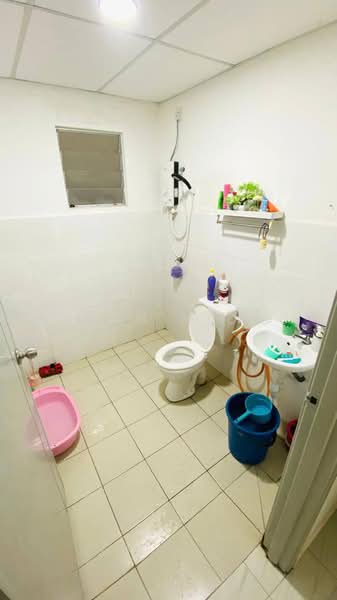 Apartment for Sale at Denai Nusantara Apartment - Anson Hiong - Bathroom - PropertyGuru.com.my