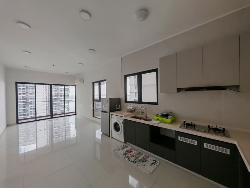 Kondominium untuk Dijual di Amberside @ Country Garden Danga Bay - Yucong . - Living Room - PropertyGuru.com.my