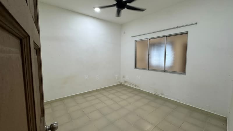 1-storey Terraced House for Sale in Taman Ungku Tun Aminah (Skudai) - KS Tan - PropertyGuru.com.my