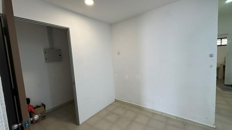 1-storey Terraced House for Sale in Taman Ungku Tun Aminah (Skudai) - KS Tan - PropertyGuru.com.my