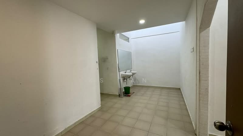1-storey Terraced House for Sale in Taman Ungku Tun Aminah (Skudai) - KS Tan - PropertyGuru.com.my