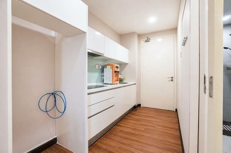 Service Residence for Sale at Tropez Residences - Izzaza Izzati - Kitchen - PropertyGuru.com.my