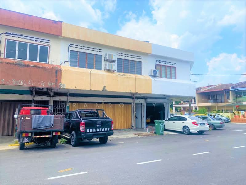 Kedai untuk Disewa di Taman Serdang Utama (Seri Kembangan) - Brandon Yee - Exterior - PropertyGuru.com.my