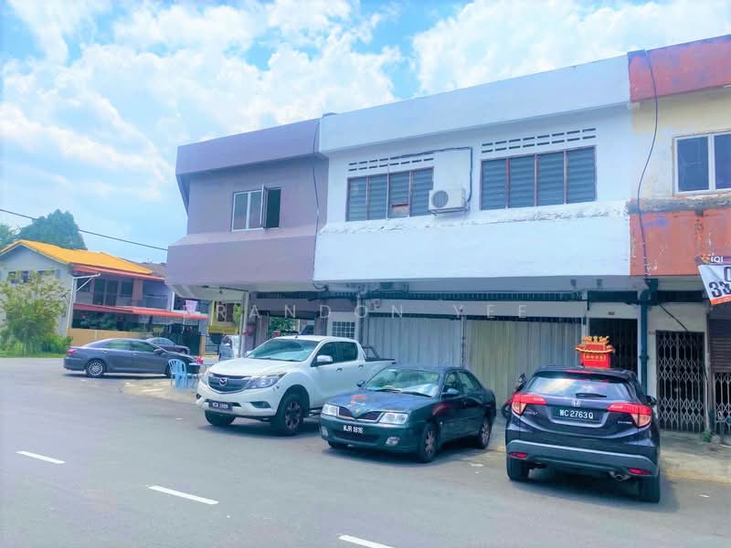 Kedai untuk Disewa di Taman Serdang Utama (Seri Kembangan) - Brandon Yee - Exterior - PropertyGuru.com.my