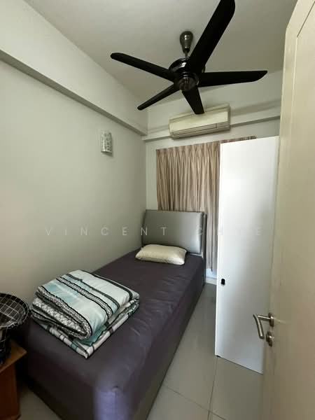 Service Residence for Sale at Tiara Mutiara / The Crown - Vincent Chye - Bedroom - PropertyGuru.com.my