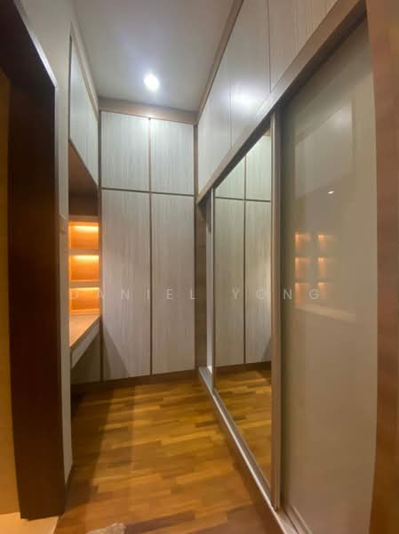 Kediaman Servis untuk Dijual di Crescent Bay Suites (Teluk Bayu) - Daniel Yong - Interior - PropertyGuru.com.my