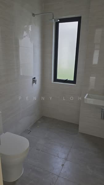 Bungalow House untuk Dijual di Semenyih (Selangor) - Penny Loh - Bathroom - PropertyGuru.com.my