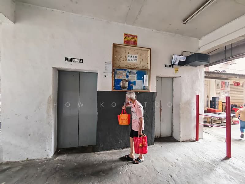 Flat for Sale at Mutiara Fadason - Chow Kok Toong - Corridor - PropertyGuru.com.my