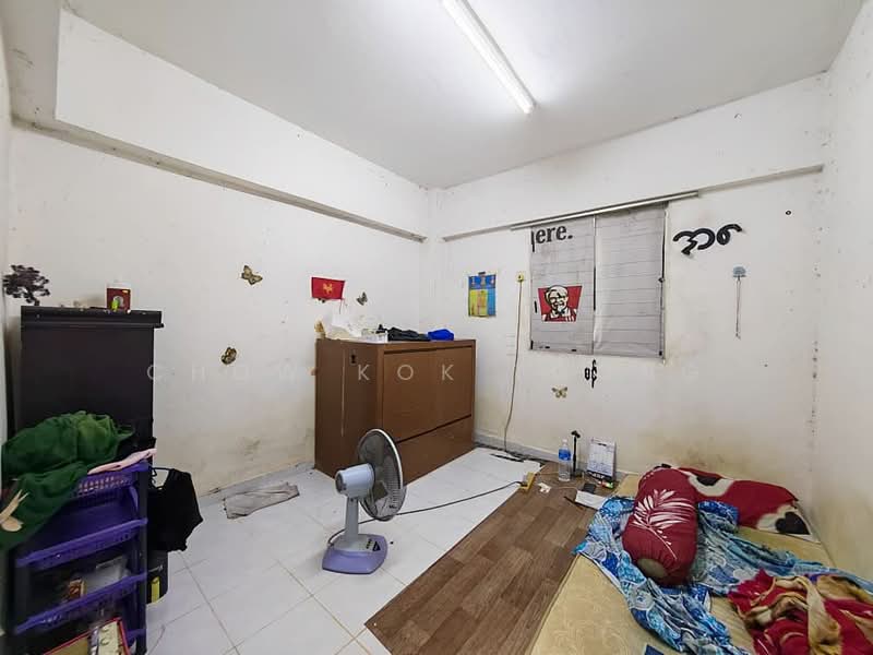 Flat for Sale at Mutiara Fadason - Chow Kok Toong - Bedroom - PropertyGuru.com.my