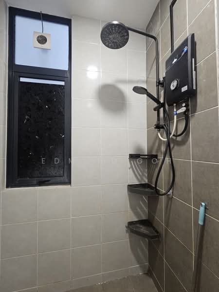 Kediaman Servis untuk Dijual di Zenopy Residences - Edmund Goh - Bathroom - PropertyGuru.com.my