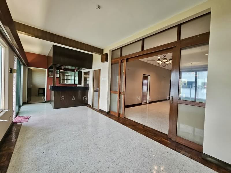 Bungalow House for Rent in Jalan Klang Lama (Old Klang Road) (Kuala Lumpur) - Visaghan Naidu - Living Room - PropertyGuru.com.my