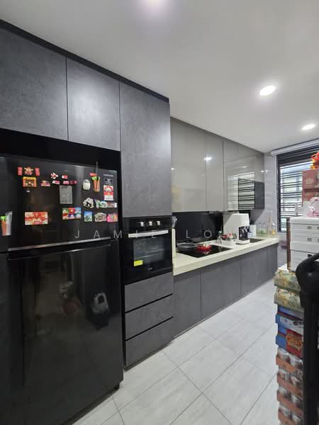 2-storey Terraced House for Sale in Bandar Seri Alam (Masai) - Jamie Low - Kitchen - PropertyGuru.com.my