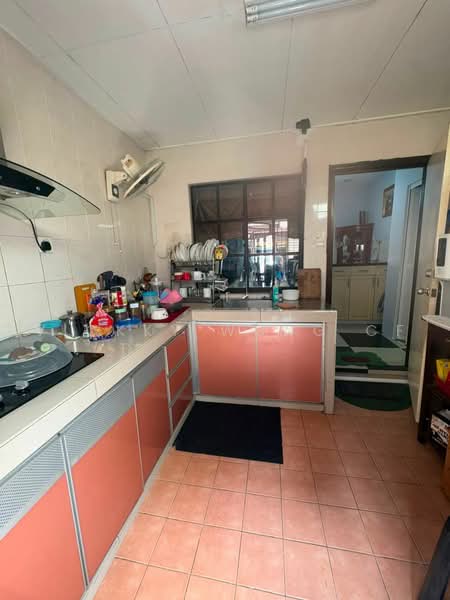 Rumah Teres 3-Tingkat untuk Dijual di Mutiara Bukit Jalil (Bukit Jalil) - Vickky Wong CF - Kitchen - PropertyGuru.com.my