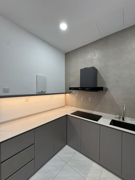 Pangsapuri untuk Disewa di The Senai Garden – Phase 2 - Kym Kee - Kitchen - PropertyGuru.com.my