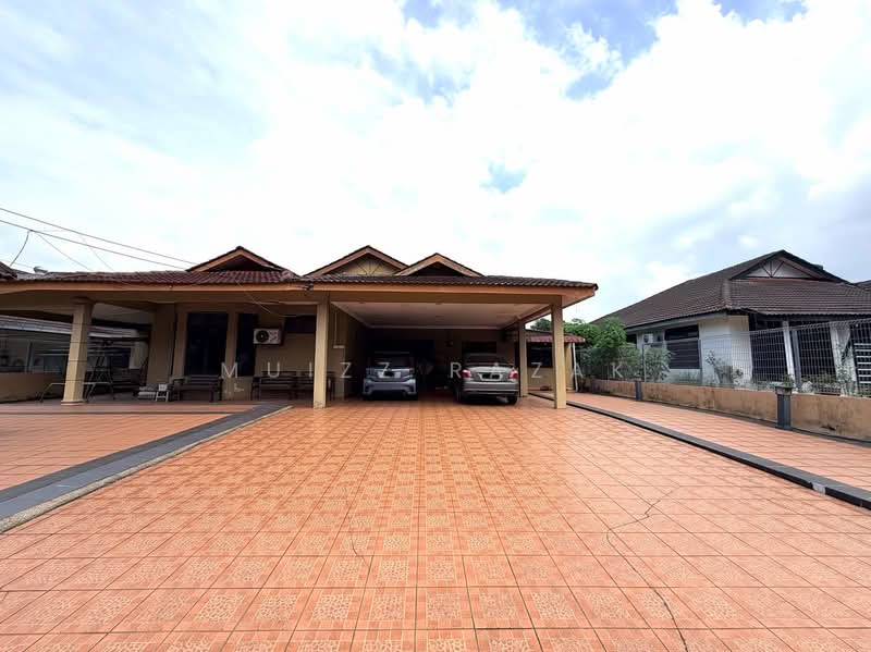Bungalow House untuk Dijual di Bandar Rinching (Semenyih) - Muizz Razak - PropertyGuru.com.my