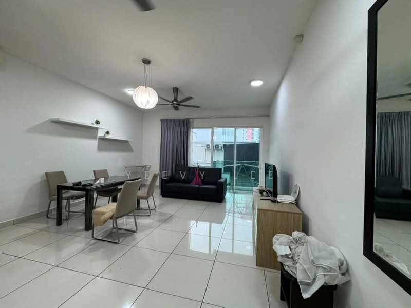 Kediaman Servis untuk Disewa di Glomac Damansara - Yeevy Lee - Living Room - PropertyGuru.com.my