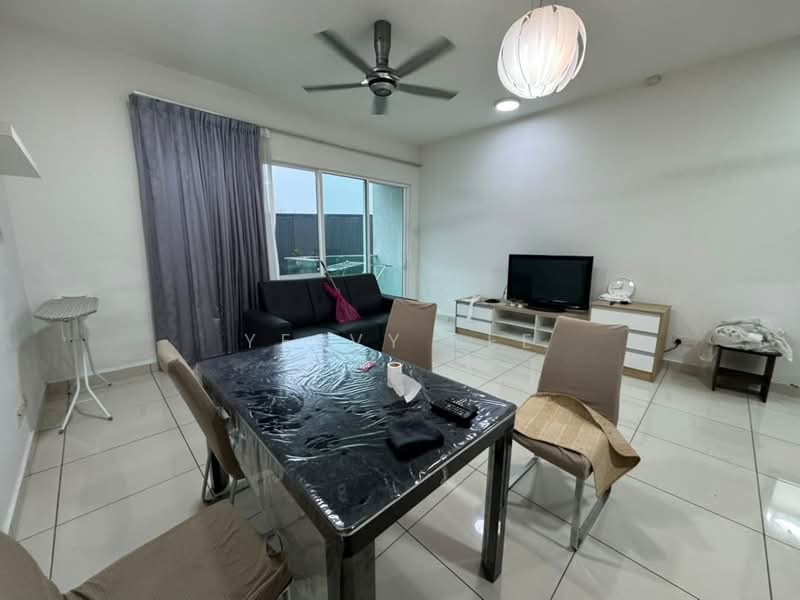 Kediaman Servis untuk Disewa di Glomac Damansara - Yeevy Lee - Living Room - PropertyGuru.com.my