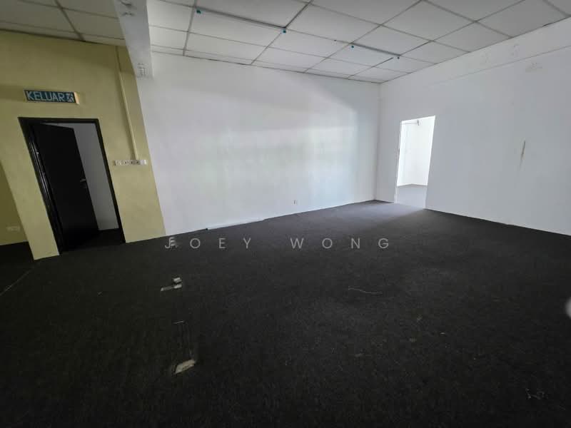 Shop for Rent in Taman Puncak Jalil (Seri Kembangan) - Joey Wong - Interior - PropertyGuru.com.my
