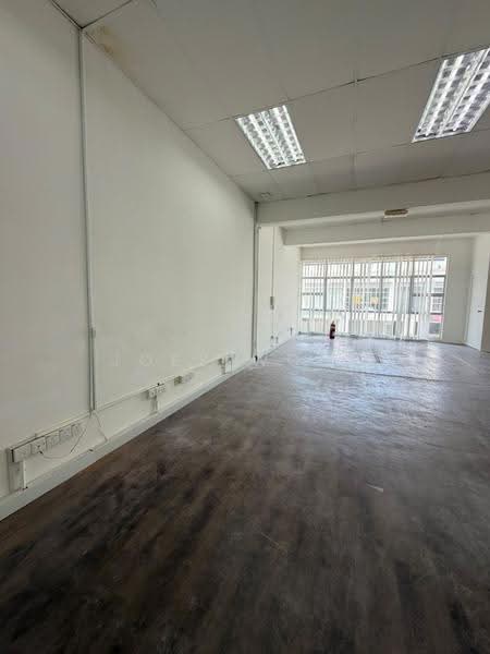 Shop for Rent in Taman Puncak Jalil (Seri Kembangan) - Joey Wong - Interior - PropertyGuru.com.my