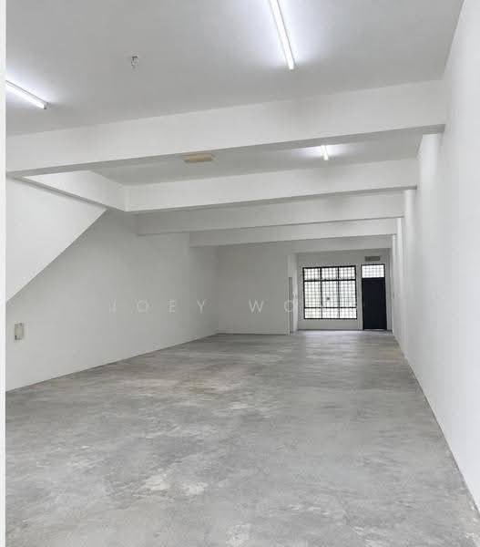 Shop for Rent in Taman Puncak Jalil (Seri Kembangan) - Joey Wong - Interior - PropertyGuru.com.my