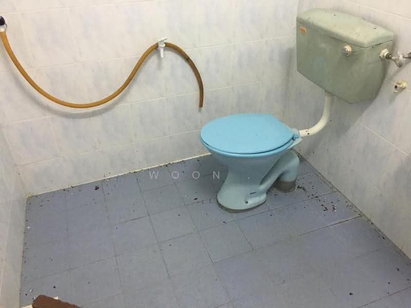 Bungalow House untuk Disewa di Rim (Melaka) - Woon . - Bathroom - PropertyGuru.com.my