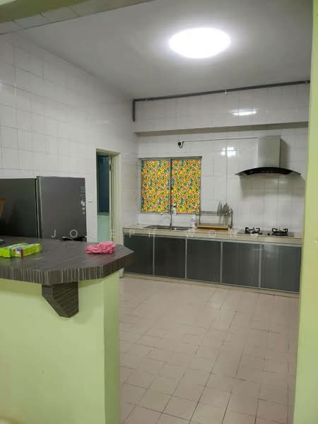 Kondominium untuk Disewa di Pelita Indah - Joseph Wong - Kitchen - PropertyGuru.com.my