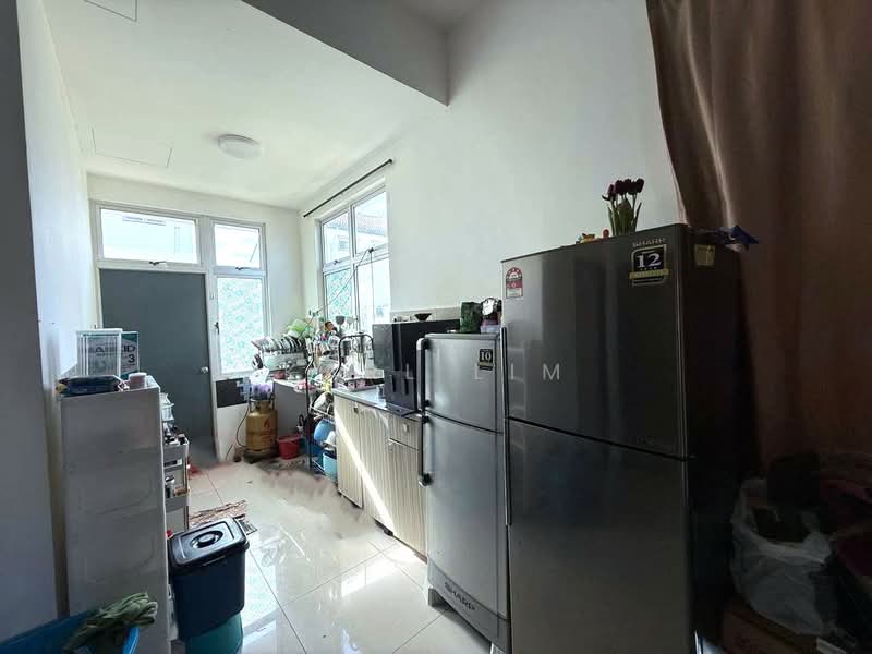 2-storey Terraced House for Sale in Taman Impian Emas (Skudai) - Karl Lim - Kitchen - PropertyGuru.com.my