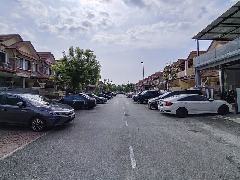 Rumah Teres 2-Tingkat untuk Dijual di Bandar Nusaputra (Puchong) - Zul Hasif - PropertyGuru.com.my
