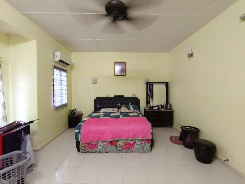 Rumah Teres 2-Tingkat untuk Dijual di Bandar Nusaputra (Puchong) - Zul Hasif - PropertyGuru.com.my