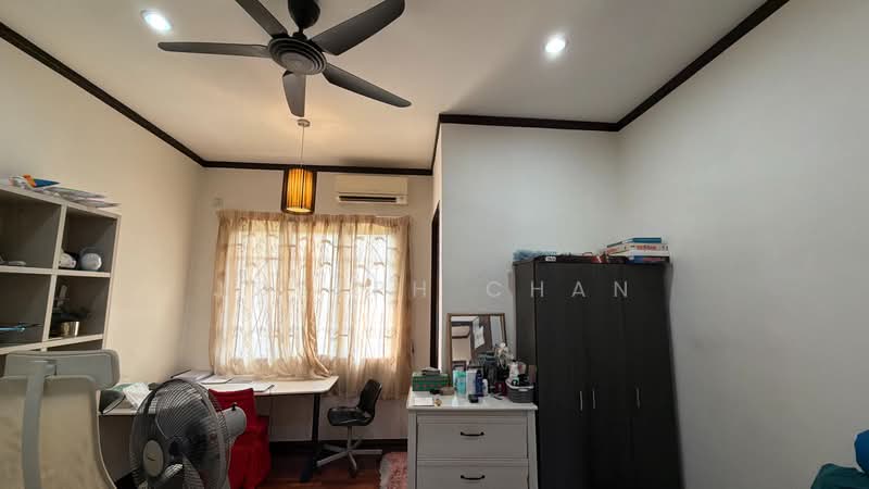 Rumah Teres 2-Tingkat untuk Dijual di Bukit Jelutong (Shah Alam) - Joseph Chan - Bedroom - PropertyGuru.com.my