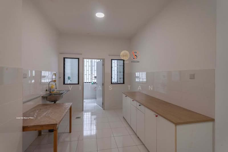 2-storey Terraced House for Rent in Seksyen U13 (Setia Alam) - Vitas Tan - Kitchen - PropertyGuru.com.my