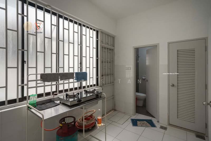 2-storey Terraced House for Rent in Seksyen U13 (Setia Alam) - Vitas Tan - Kitchen - PropertyGuru.com.my