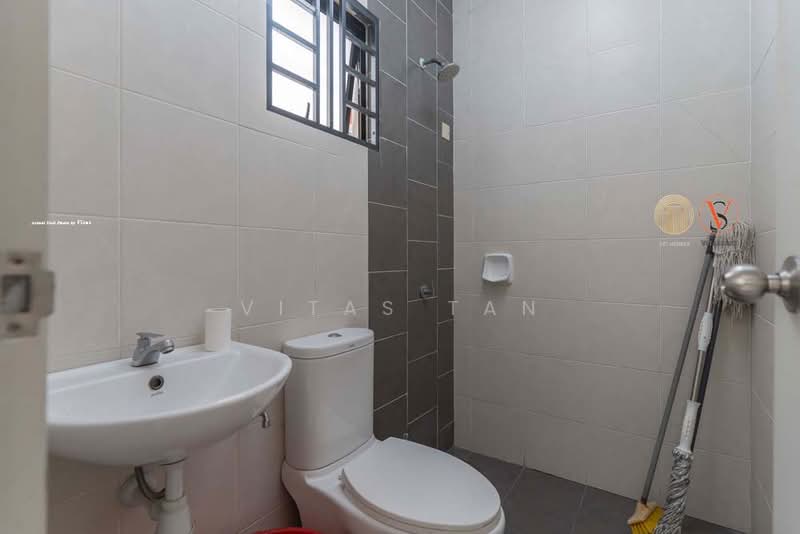 2-storey Terraced House for Rent in Seksyen U13 (Setia Alam) - Vitas Tan - Bathroom - PropertyGuru.com.my