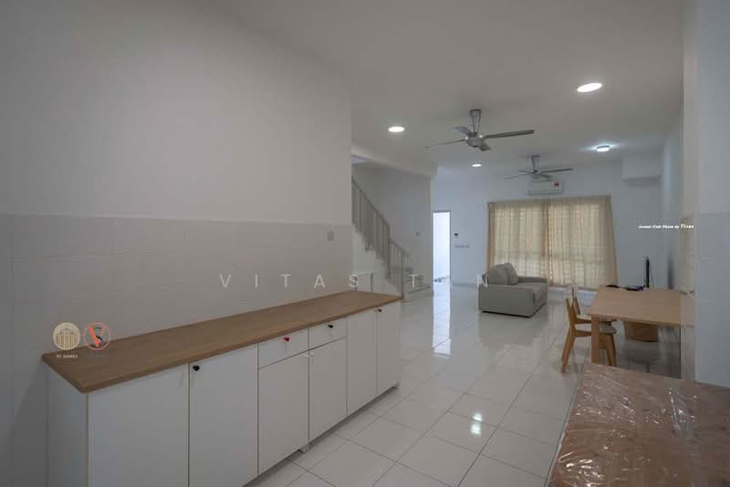 2-storey Terraced House for Rent in Seksyen U13 (Setia Alam) - Vitas Tan - Living Room - PropertyGuru.com.my