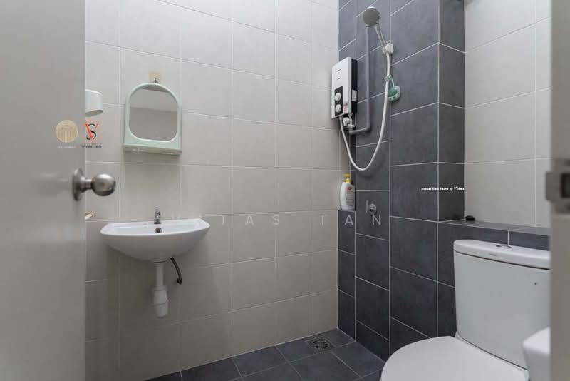 2-storey Terraced House for Rent in Seksyen U13 (Setia Alam) - Vitas Tan - Bathroom - PropertyGuru.com.my