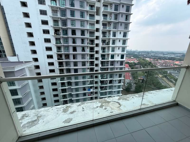 Kediaman Servis untuk Disewa di The Platino Serviced Apartment - Joseph Wong - Balcony - PropertyGuru.com.my