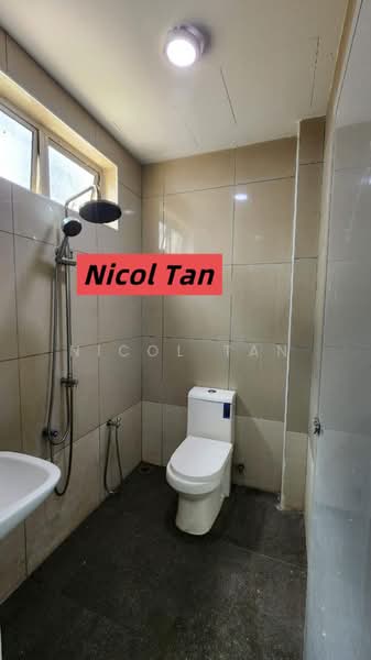 Shop / Office for Sale in Taman Merak (Simpang Ampat) - Nicol Tan - Bathroom - PropertyGuru.com.my