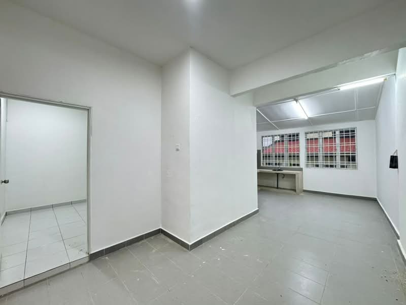 2-storey Terraced House for Sale in Taman Puteri Wangsa (Ulu Tiram) - KS Tan - PropertyGuru.com.my