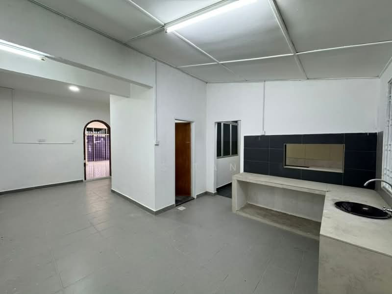 2-storey Terraced House for Sale in Taman Puteri Wangsa (Ulu Tiram) - KS Tan - PropertyGuru.com.my